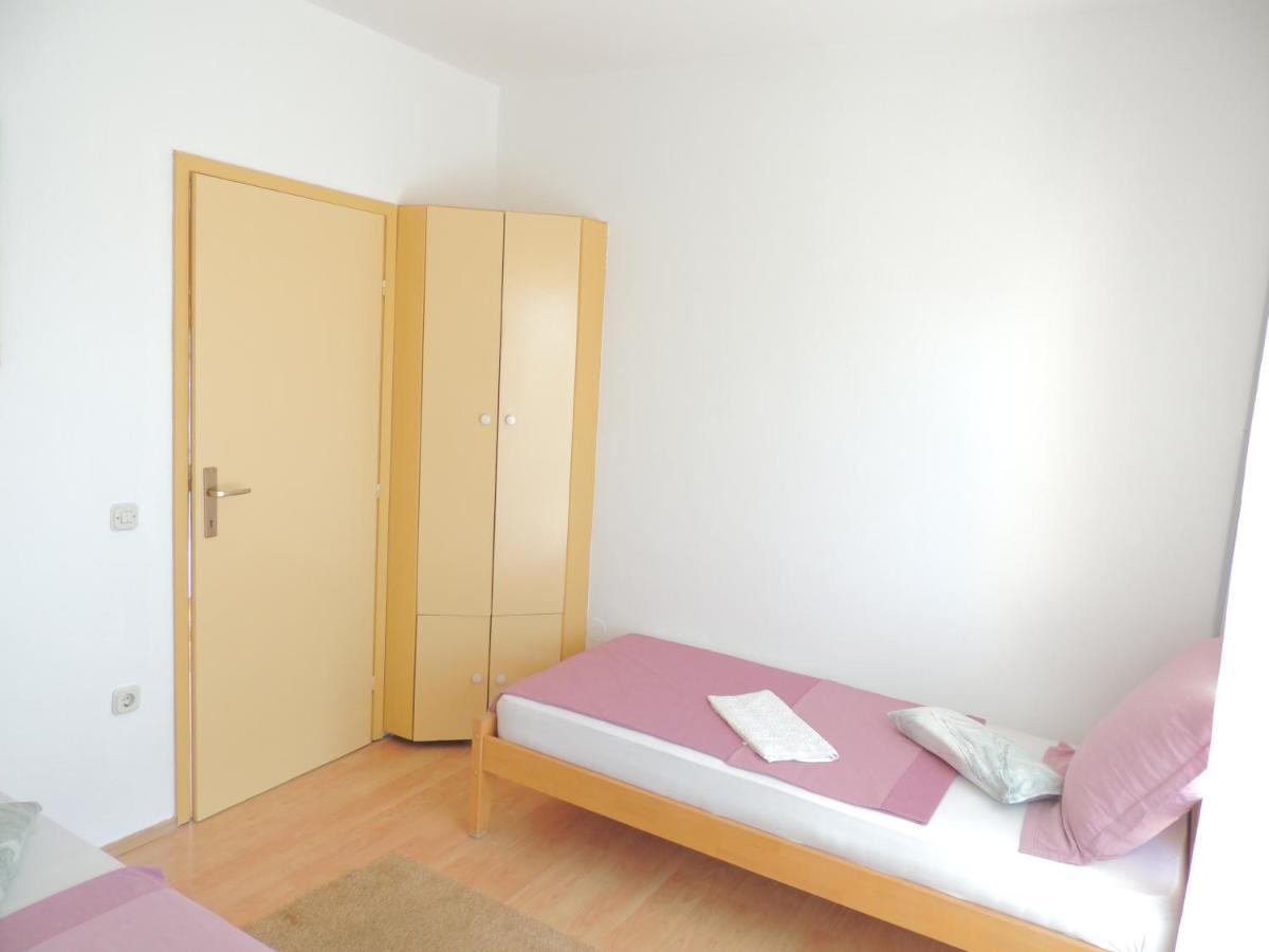 Apartmani Sutic Promajna Exterior foto